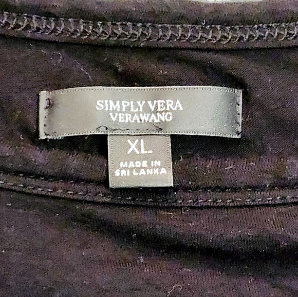 Simply Vera Wang top.  Size XL black & white - Picture 3 of 5